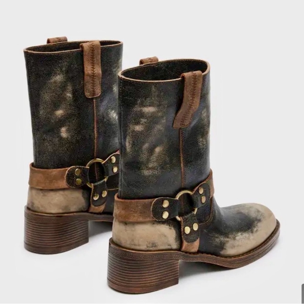 ISO!!!!!!Steve Madden Sparrow Moto Boots- size 8